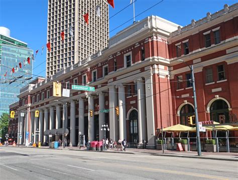 Hotels near Waterfront Skytrain Station, Vancouver .